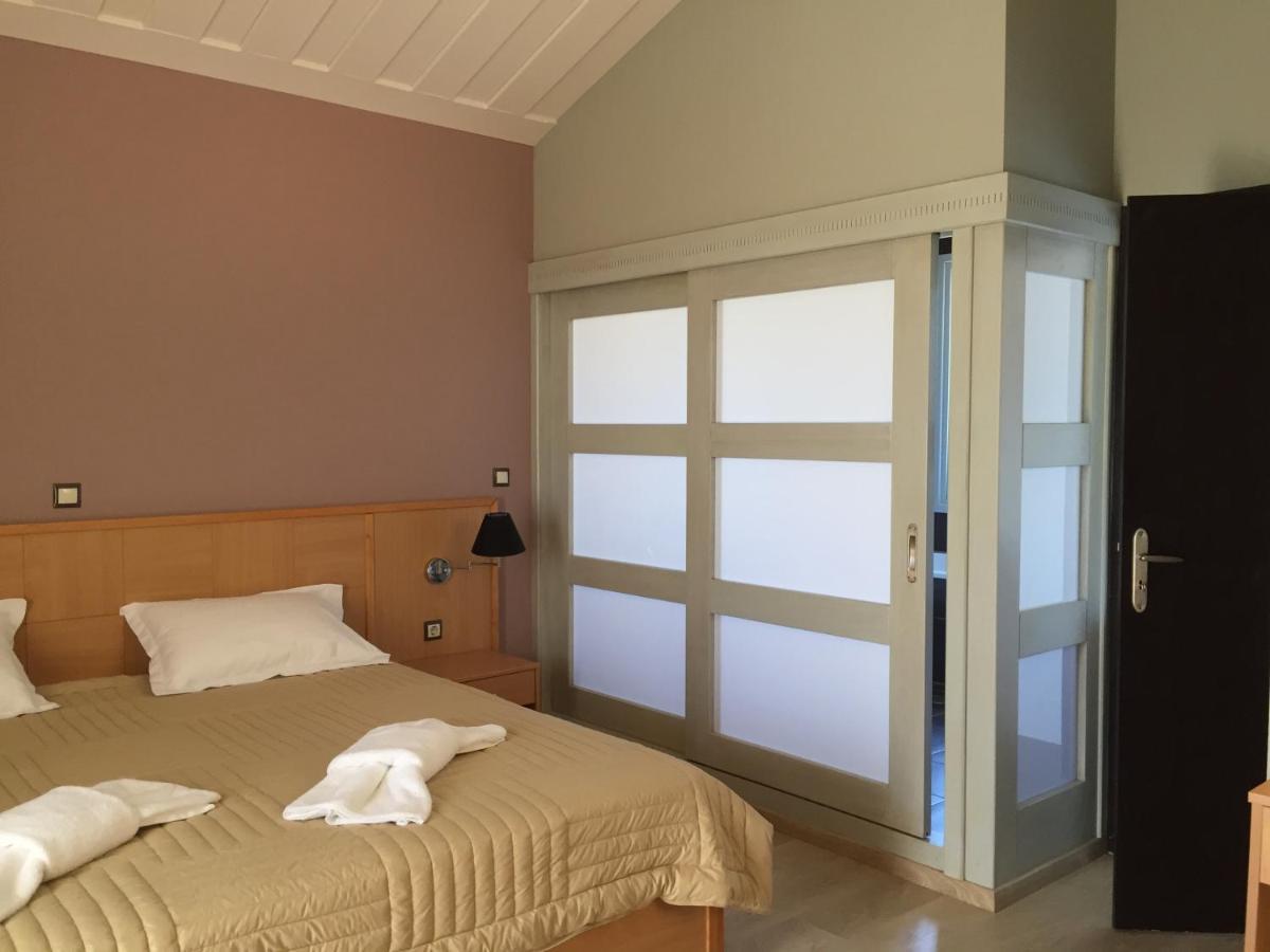 Apolafsi Aparthotel Ликсури Екстериор снимка