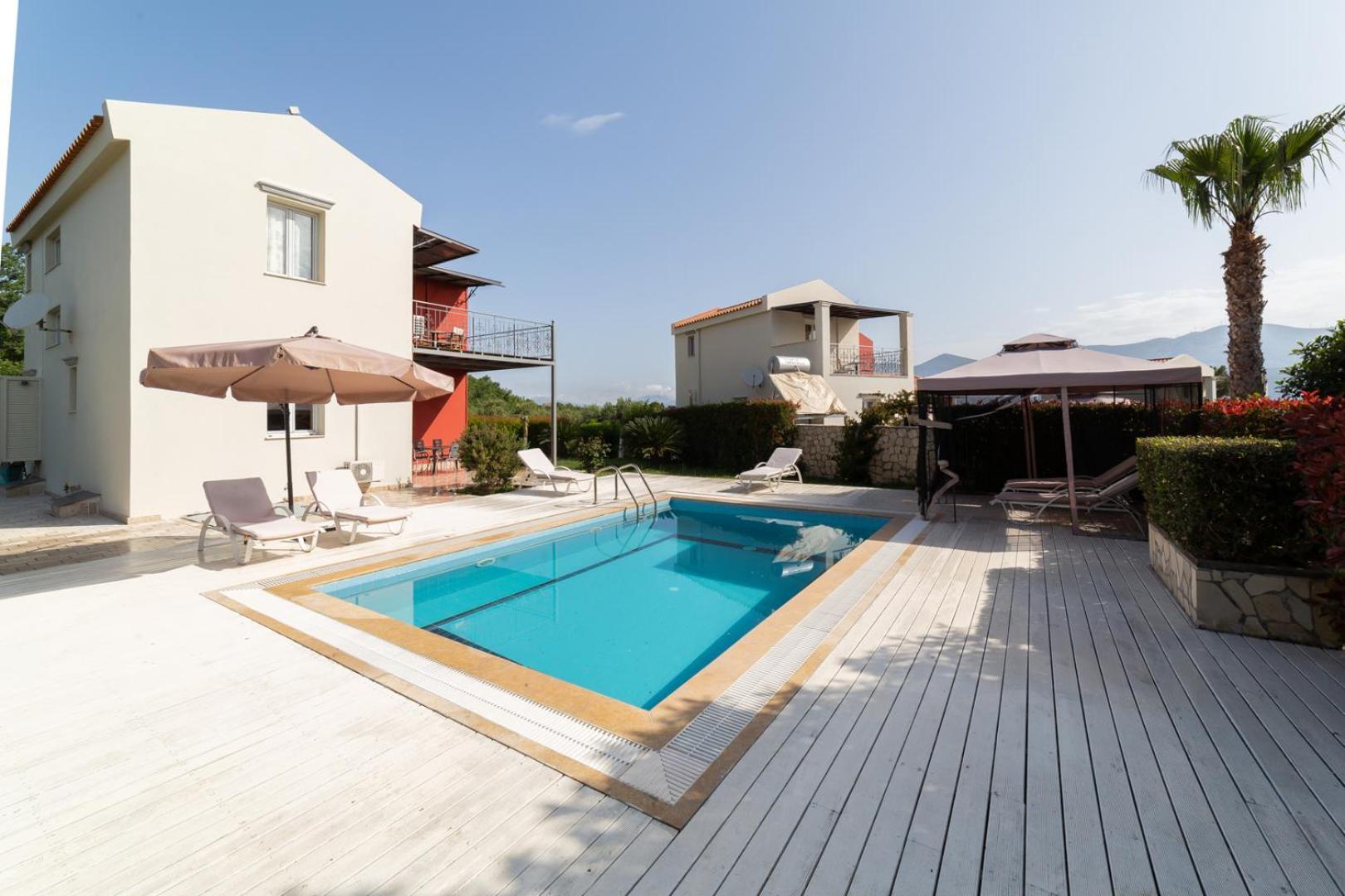 Apolafsi Aparthotel Ликсури Екстериор снимка