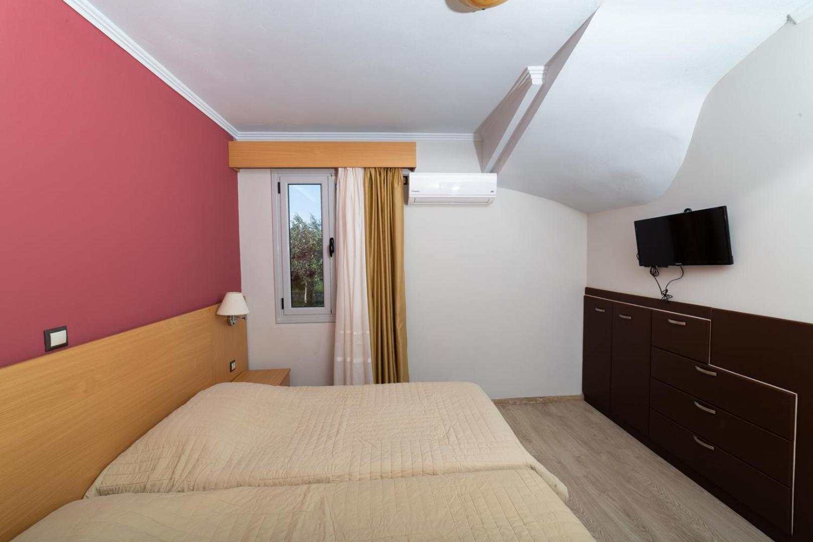 Apolafsi Aparthotel Ликсури Екстериор снимка